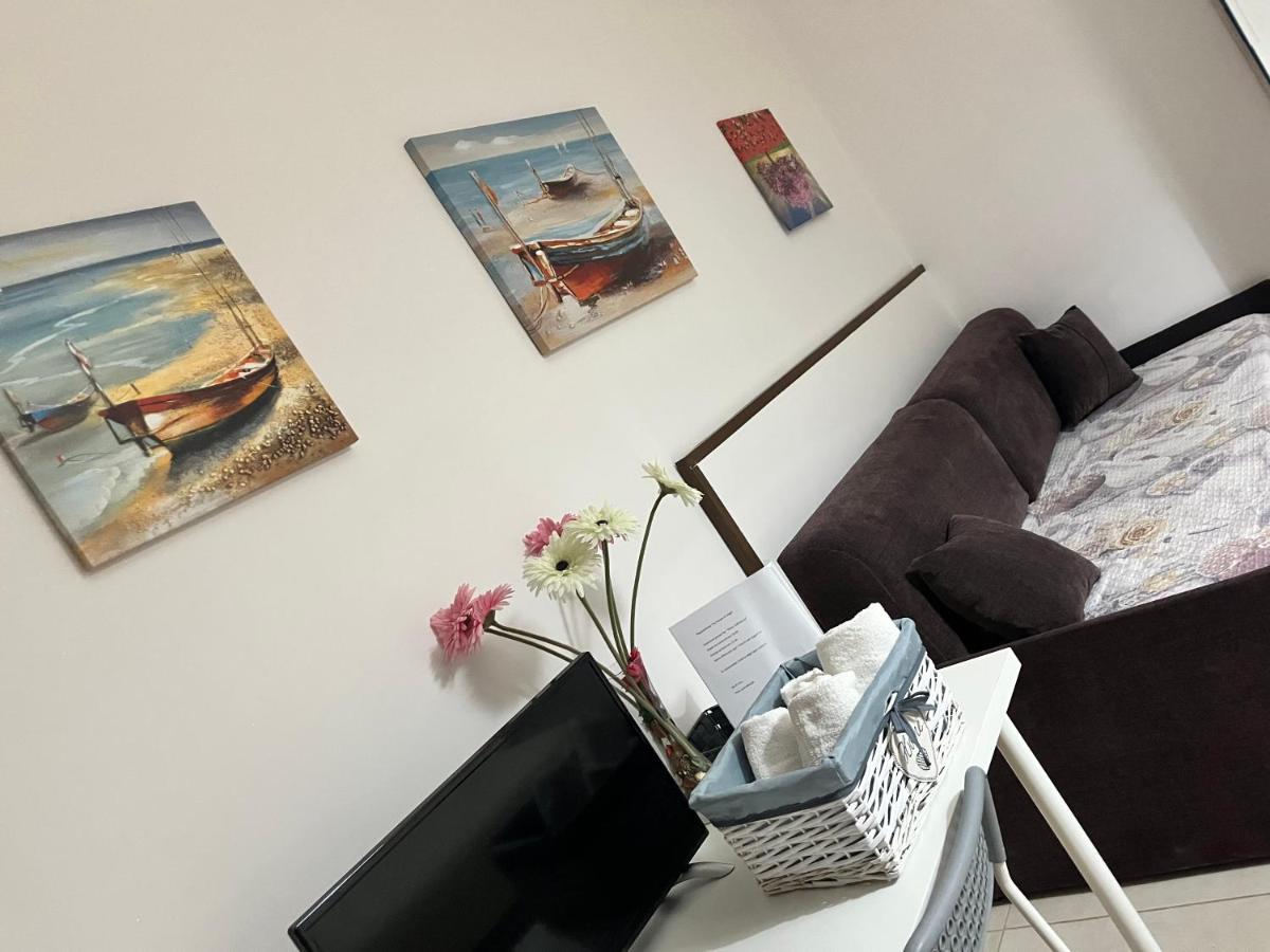 Le Comete Di Angelo Reggio di Calabria Bagian luar foto