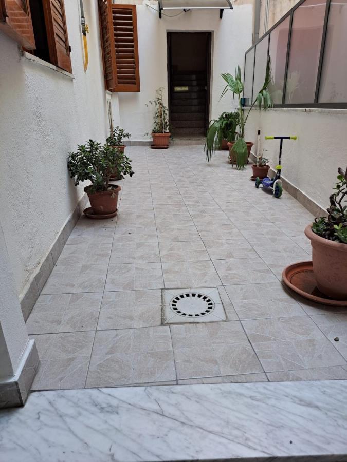 Le Comete Di Angelo Reggio di Calabria Bagian luar foto